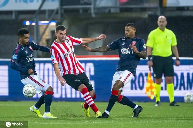 这不仅给球 这不仅给球